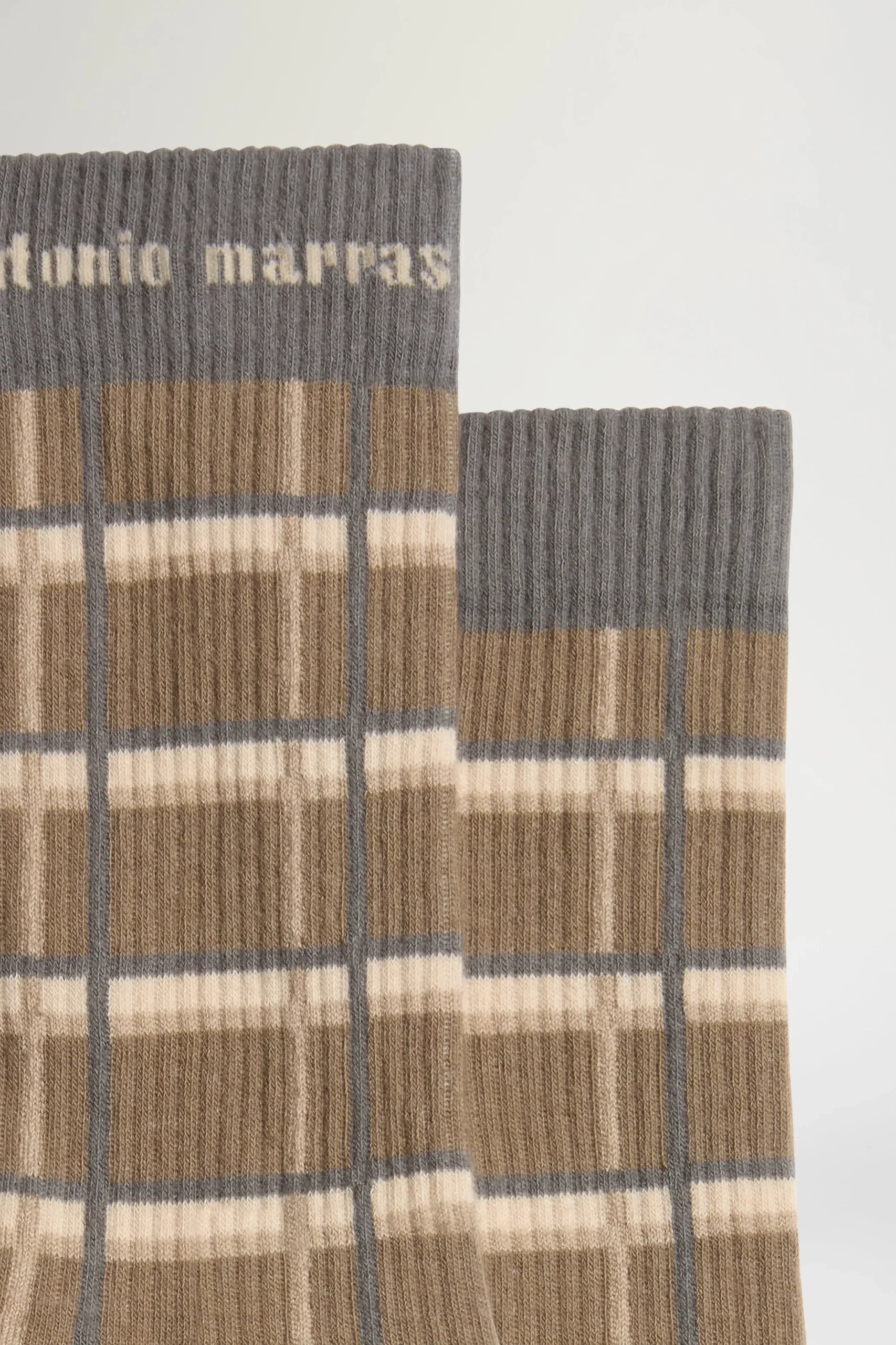 Outlet Antonio Marras Calze a Quadri Marroni e Beige