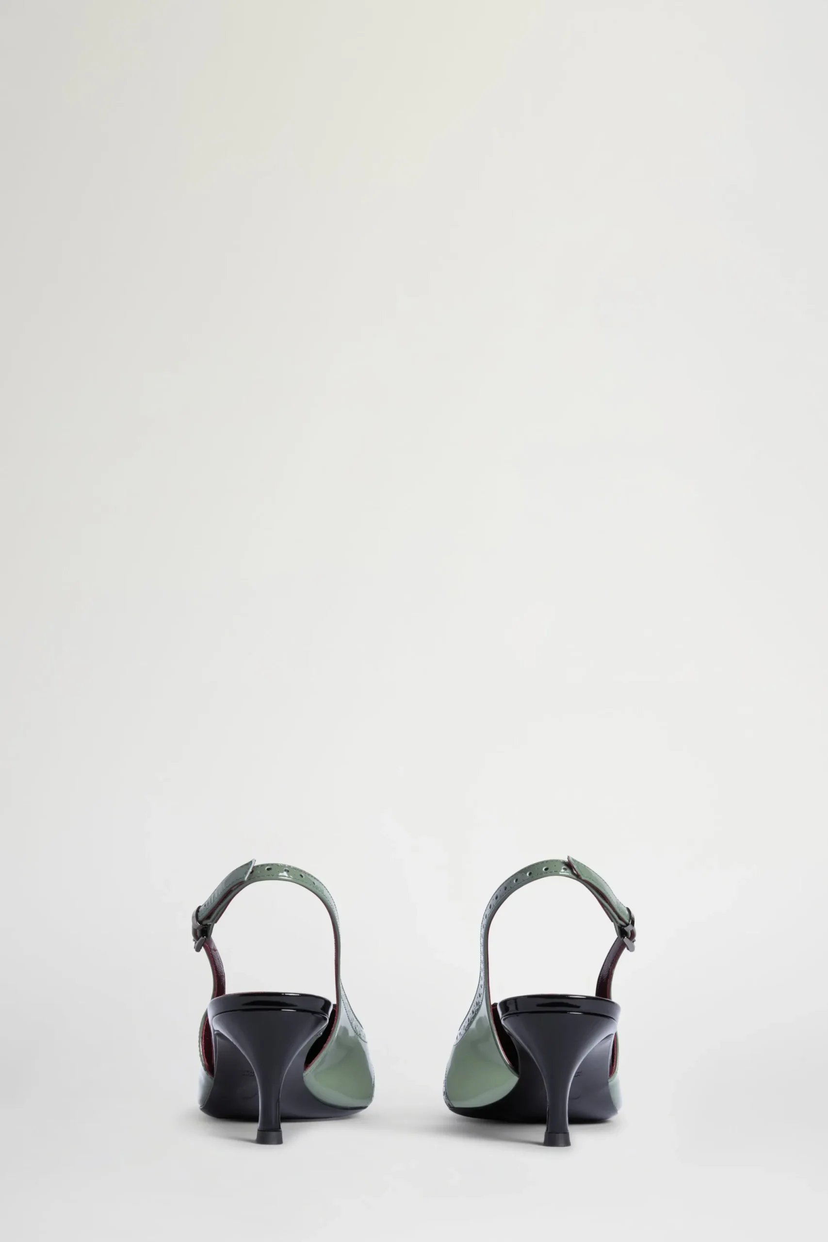 Outlet Antonio Marras Slingback Nere e Verdi