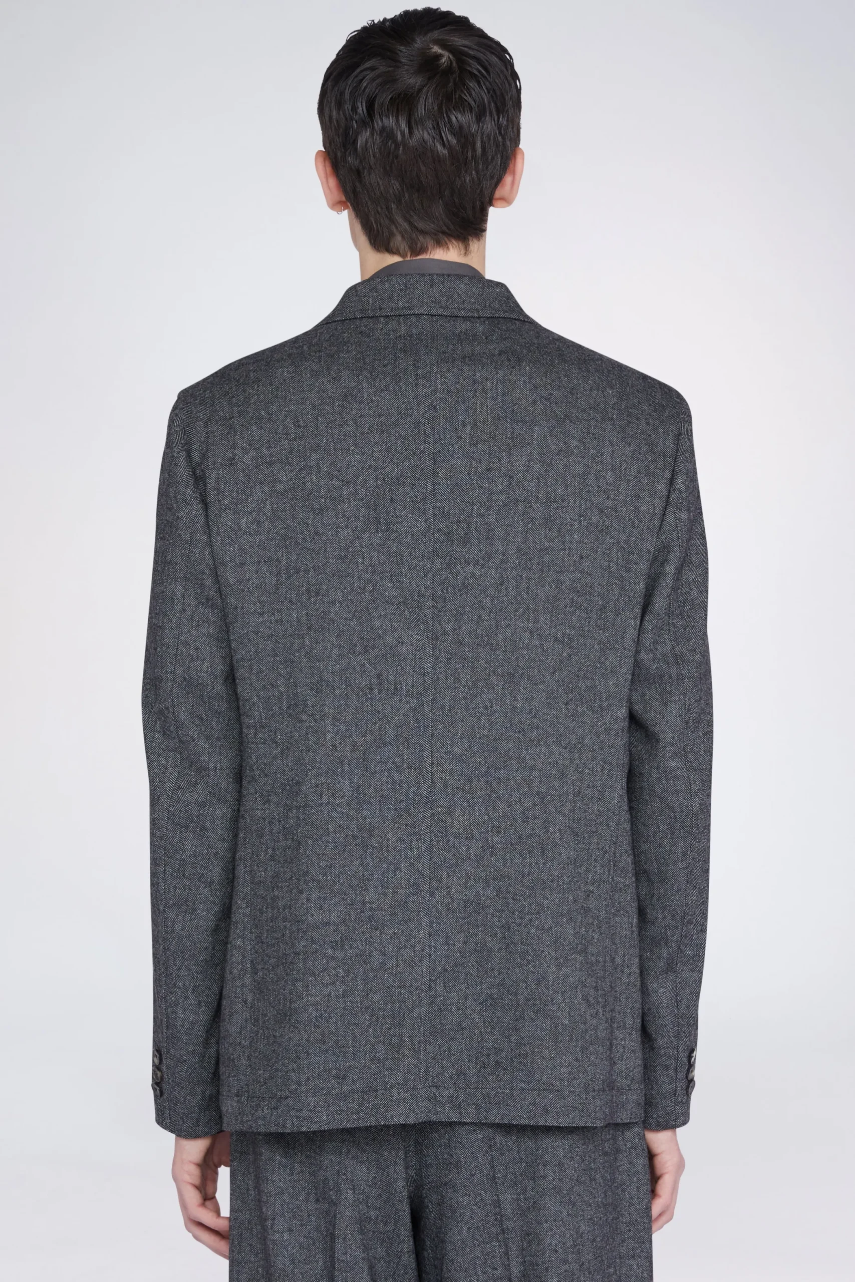 Online Antonio Marras Tario